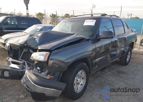 2004 Chevrolet Avalanche 1500 z USA, uszkodzony, nr VIN 3GNEC12T14G280837